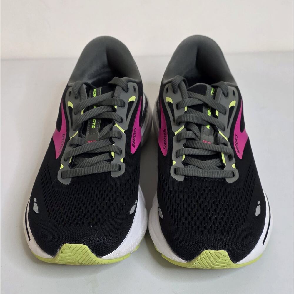 Brooks Women’s Adrenaline GTS 23 Black Pink Sneaker Size 7.5